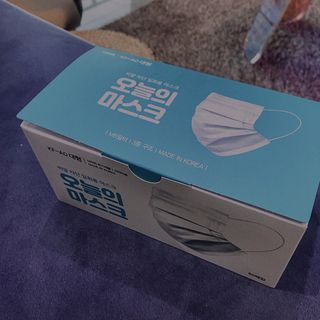 [심폐소생소] 오늘의마스크 KF-AD 비말차단 황사 여름용 마스크 — 5점을 준 리뷰어가 2021년 11월 올린 사용 사진