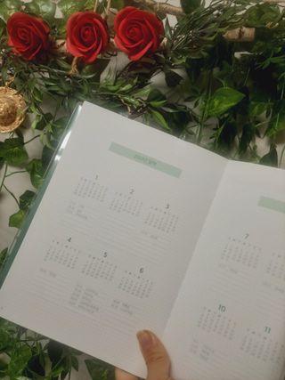 리훈 2023년 아이라이크 모눈 다이어리 미니달력 세트 — 5점을 준 리뷰어가 2022년 12월 올린 사용 사진