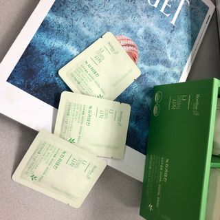 12월 15일 출시, 건강기능식품 브랜드 본리브 나 다운 시작 제품 3종 — 5점을 준 리뷰어가 2021년 2월 올린 사용 사진