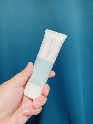 [후르디아] 끈적임 없는 착한성분 비건  핸드크림 3종 — 5점을 준 리뷰어가 2021년 10월 올린 사용 사진