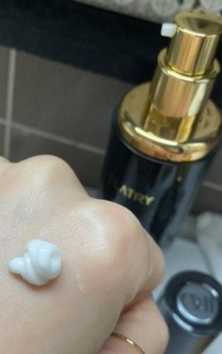 엘러트리 코리아 엘러트리 올인원 세럼 45ml — 5점을 준 리뷰어가 2022년 5월 올린 사용 사진