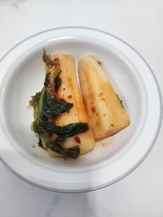 셰프애찬 알타리김치 총각김치 1kg — 5점을 준 리뷰어가 2022년 10월 올린 사용 사진