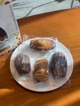 [메종콜리브리] 프랑스 마들렌 메종콜리브리 헤이즐넛 마들렌 2팩 — 5점을 준 리뷰어가 2022년 1월 올린 사용 사진