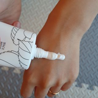 렉스리 데일리 톤업 크림 Rexri Daily Tone Up Cream — 5점을 준 리뷰어가 2022년 10월 올린 사용 사진