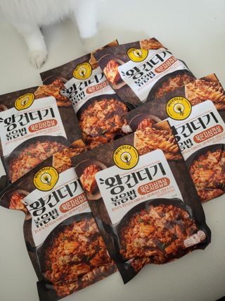 한성기업 무볼레 왕건더기 볶음밥 묵은지삼겹살 — 4.5점을 준 리뷰어가 2021년 10월 올린 사용 사진
