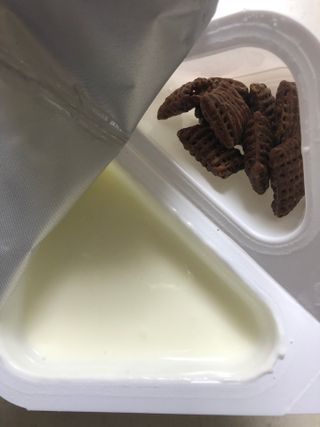 매일바이오 토핑요거트 — 5점을 준 리뷰어가 2021년 6월 올린 사용 사진