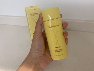 스킨큐어 산다화 유기농 레몬썬크림 — 5점을 준 리뷰어가 2022년 5월 올린 사용 사진