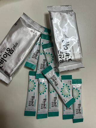 프리마인 유산균 국가지정연구소 선정, 살아있는 생유산균 200억 마리의 힘. 유산균n굿바이옴플러스 — 5점을 준 리뷰어가 2022년 11월 올린 사용 사진