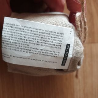 AYU25[아유트웬티파이브]다마스크로즈워터 베이스 천연 수분 촉촉 크림 — 1점을 준 리뷰어가 2021년 4월 올린 사용 사진