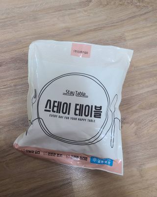 스테이테이블 고소한 인절미를 만난 꿔바로우 — 5점을 준 리뷰어가 2021년 5월 올린 사용 사진