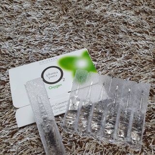 유니베르소 산소앰플 7일 집중케어 앰플 — 5점을 준 리뷰어가 2021년 6월 올린 사용 사진