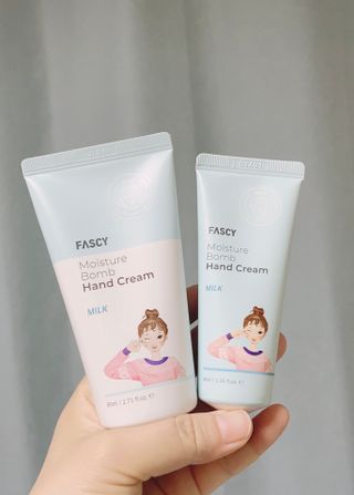 파시 FASCY 高保湿ハンドクリーム40ml+80ml セット — 5점을 준 리뷰어가 2021년 5월 올린 사용 사진