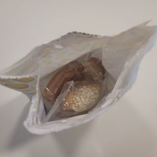 [메종콜리브리] 프랑스 마들렌 메종콜리브리 레몬 마들렌 2팩 — 4점을 준 리뷰어가 2022년 3월 올린 사용 사진
