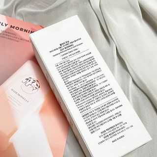 줄라이 모닝 _ JULY MORNING 줄라이모닝 하이드레이팅 퍼퓸드 바디앤핸드 에멀젼 — 5점을 준 리뷰어가 2022년 3월 올린 사용 사진