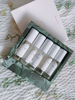 디어포레스트 [5개세트] 숲속의 하루 패브릭미스트 (섬유향수/ 룸스프레이) 50ml 5개 — 4점을 준 리뷰어가 2022년 9월 올린 사용 사진