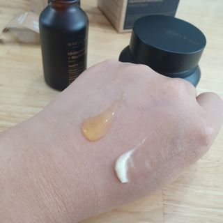 마리엔메이  이데베논 블랙베리 보습 크림 + 세럼 — 5점을 준 리뷰어가 2021년 10월 올린 사용 사진