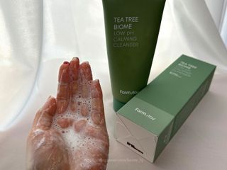 [팜스테이] 티트리 바이옴 로우 피에이치 카밍 클렌저 — 4점을 준 리뷰어가 2022년 12월 올린 사용 사진