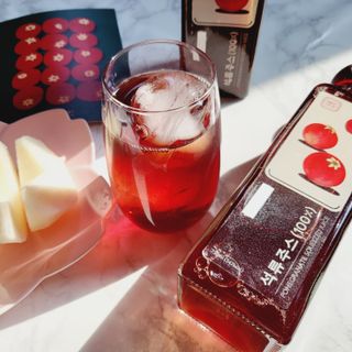 [바이윙클] 페르시아 유기농 석류 착즙주스 750ml 2병 + 선물박스 세트 — 5점을 준 리뷰어가 2022년 3월 올린 사용 사진