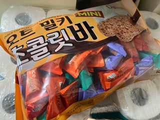 델리스 오트 밀키 초콜릿 바 — 5점을 준 리뷰어가 2022년 5월 올린 사용 사진