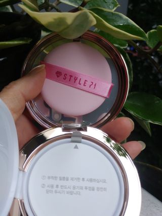 트윙클라 풀 커버 럭셔리 쿠션 S 21호,23호 — 5점을 준 리뷰어가 2022년 7월 올린 사용 사진