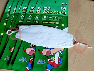 [숨그림]  덴탈마스크 짱구 우리아이 그리고 내가 쓰는 믿을수있는 케릭터 마스크  16종 — 4점을 준 리뷰어가 2021년 9월 올린 사용 사진
