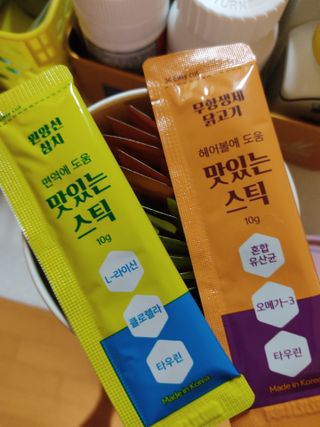 페페로니 맛있는 스틱 - 무항생제 닭고기 15개 + 원양선 참치 15개 — 5점을 준 리뷰어가 2021년 8월 올린 사용 사진