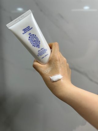 청담로즈 로즈블랑 화이트닝 올인원 퍼펙트 클렌저 — 5점을 준 리뷰어가 2023년 7월 올린 사용 사진