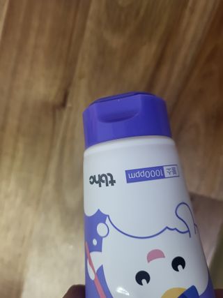 닥터데디스 안심불소 튼튼치약(청포도, 민트 중 택 1) 60g + 여행용 미니 치약 15g — 4점을 준 리뷰어가 2022년 7월 올린 사용 사진
