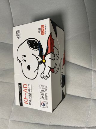 JHWORLD 스누피 마스크 정품 스누피 KF-AD 국내 비말차단 아동용 성인용 일회용 덴탈마스크 50매 — 5점을 준 리뷰어가 2021년 8월 올린 사용 사진