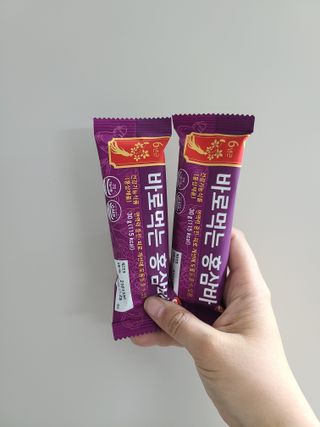 씨알푸드 건강기능식품 6년근 홍삼 함유, 바로먹는 홍삼바 30g 12개입 — 4점을 준 리뷰어가 2022년 3월 올린 사용 사진