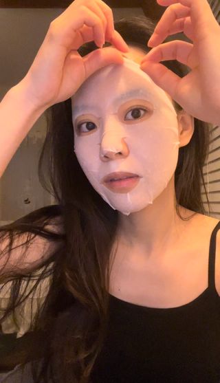 세뚜아(Cettua) [세뚜아] 타임리스 바이탈 페이셜 마스크팩  Cettua Timeless  Vital Mask 5매 — 4점을 준 리뷰어가 2024년 1월 올린 사용 사진