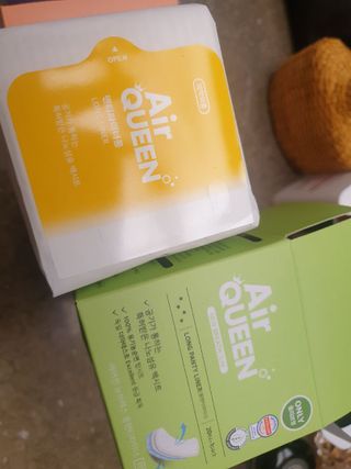 에어퀸 뉴브레스 유기농 생리대 4종 (팬티라이너 20P + 중형 10P + 대형 10P + 오버나이트 8P)_체험단 — 5점을 준 리뷰어가 2024년 8월 올린 사용 사진