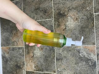 스킨큐어 산다화 순한 클렌징 동백 오일 200ml — 5점을 준 리뷰어가 2023년 4월 올린 사용 사진