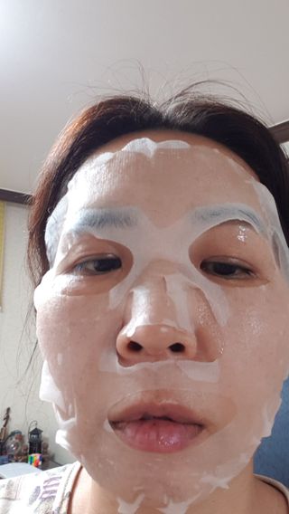 제주인디 비타민 씨 데일리 모닝 케어 마스크 — 5점을 준 리뷰어가 2023년 12월 올린 사용 사진