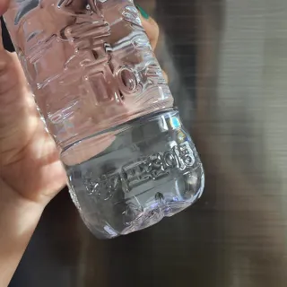 몽베스트 [MONTBEST]위드어스 500mL 20병 — 5점을 준 리뷰어가 2022년 6월 올린 사용 사진
