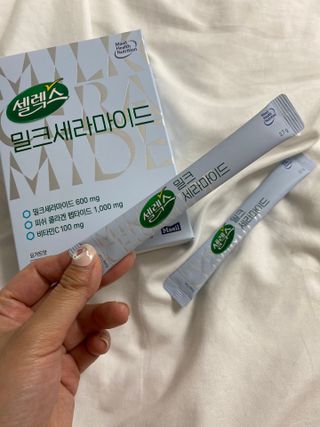 셀렉스스포츠 셀렉스 밀크세라마이드 저분자피쉬콜라겐 28포 X 1박스 — 5점을 준 리뷰어가 2021년 5월 올린 사용 사진