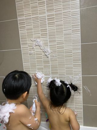 여우두마리 아기 버블클렌저 버블폼 거품놀이 유아바디워시 배쓰밤 입욕제 — 4점을 준 리뷰어가 2021년 2월 올린 사용 사진