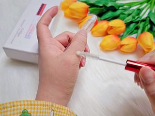 위시스 콜라겐 아이러쉬 볼륨 앰플 — 5점을 준 리뷰어가 2023년 3월 올린 사용 사진