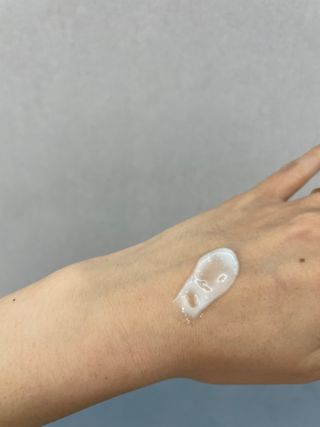랑벨 수퍼내츄럴 아쿠아 수딩 크림 100ml — 5점을 준 리뷰어가 2023년 2월 올린 사용 사진