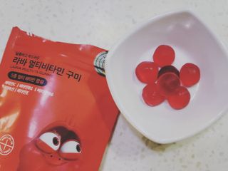 [푸름웰니스] 라바 멀티비타민 구미 36g — 5점을 준 리뷰어가 2021년 12월 올린 사용 사진