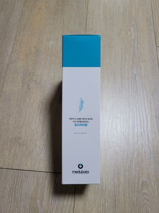 모두발라 마이크로 비타캡슐 탈모샴푸 — 5점을 준 리뷰어가 2022년 1월 올린 사용 사진