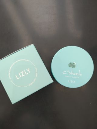 리즐리 씨슬릭 톤업 쿨링 쿠션 15g — 5점을 준 리뷰어가 2021년 8월 올린 사용 사진