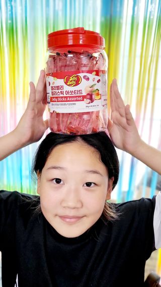 젤리벨리 젤리스틱 어쏘티드 900g — 5점을 준 리뷰어가 2022년 8월 올린 사용 사진