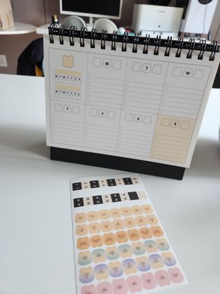 리훈 곰부 세우는 체크리스트 위클리 탁상 플래너 주간 일주일 계획표 — 5점을 준 리뷰어가 2023년 2월 올린 사용 사진