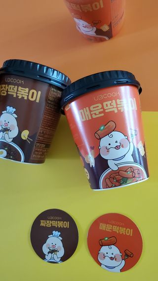 유비쿡 컵떡볶이 매운컵떡볶이2개/ 짜장컵떡볶이 2개  총 4개세트 — 5점을 준 리뷰어가 2021년 7월 올린 사용 사진