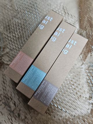 [후르디아] 끈적임 없는 착한성분 비건  핸드크림 3종 — 5점을 준 리뷰어가 2023년 12월 올린 사용 사진