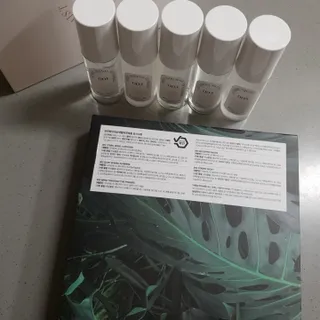 디어포레스트 [5개세트] 숲속의 하루 패브릭미스트 (섬유향수/ 룸스프레이) 50ml 5개 — 5점을 준 리뷰어가 2022년 10월 올린 사용 사진