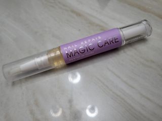 뷰젤 매직케어 네일솔루션 손발톱 보습 영양제 펜슬타입 5ml — 5점을 준 리뷰어가 2022년 3월 올린 사용 사진