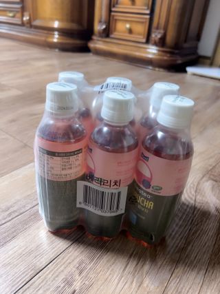 더그레잇티 콤부차 [매일유업] 더그레잇티 44kcal 콤부차 300ml *12개입 (오리지널 6개+베리리치 6개) — 3.5점을 준 리뷰어가 2023년 7월 올린 사용 사진