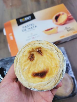 디앙뜨 포르투갈 에그타르트 오리지널 맛+패션후르츠 맛 중 택1 — 5점을 준 리뷰어가 2021년 7월 올린 사용 사진